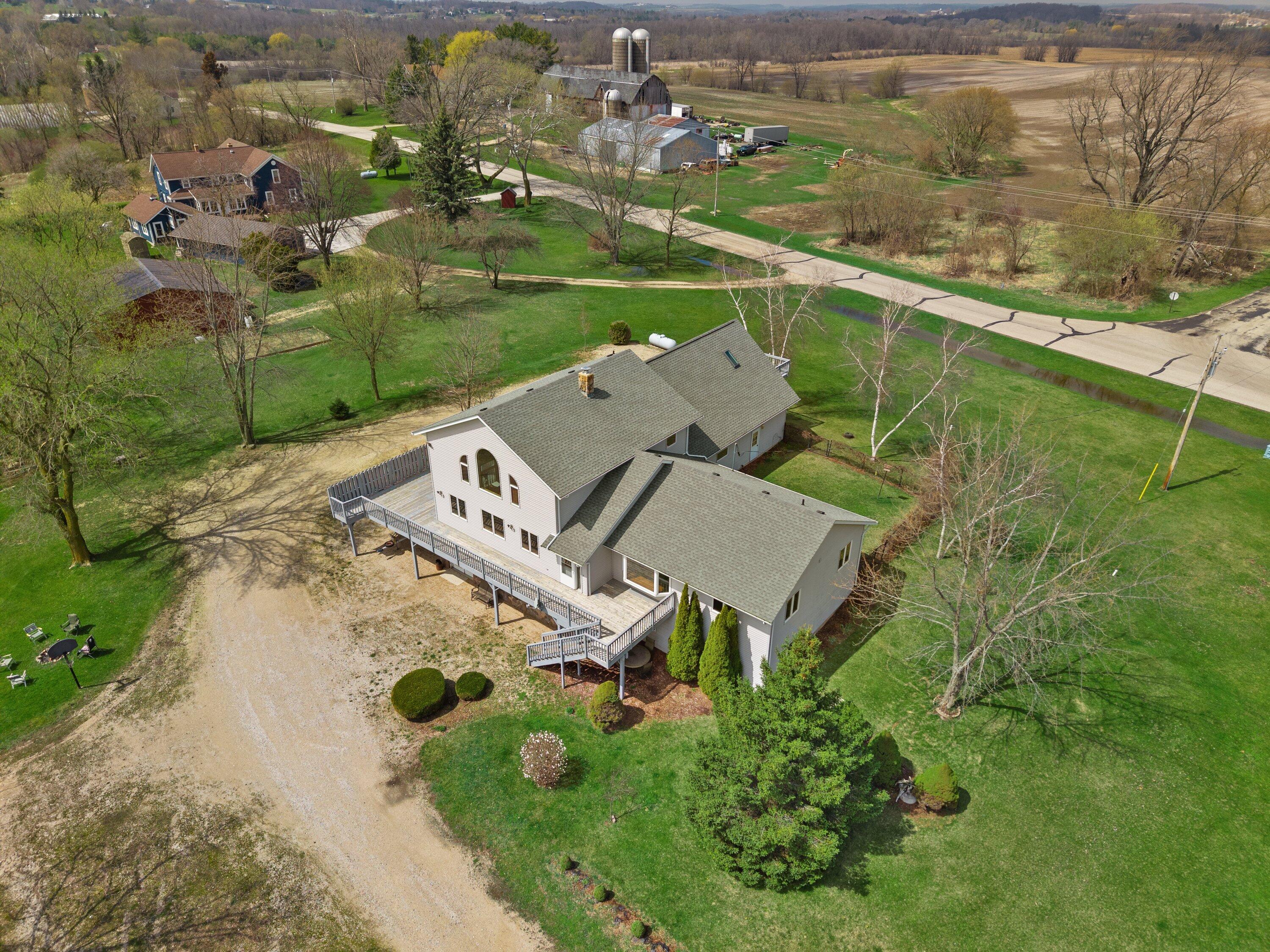 7293 Aurora Road Addison, WI 53090 - Photo 4 of 95 New roof 2020