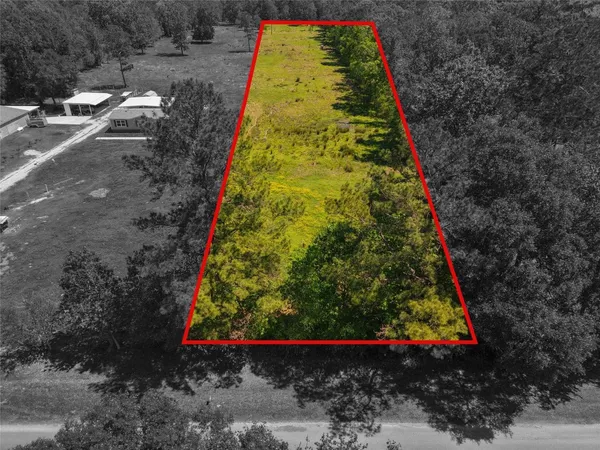 $110,000 | 1013 County Road 2050, Hull, TX 77564