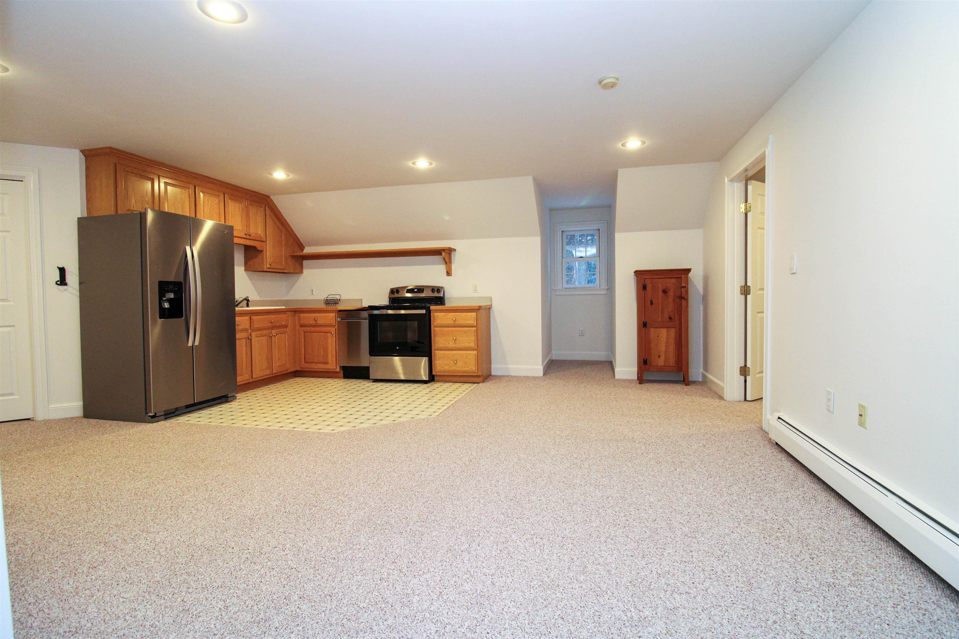 6 B Lancaster Road Windham, NH 03087 - Photo 7 of 14