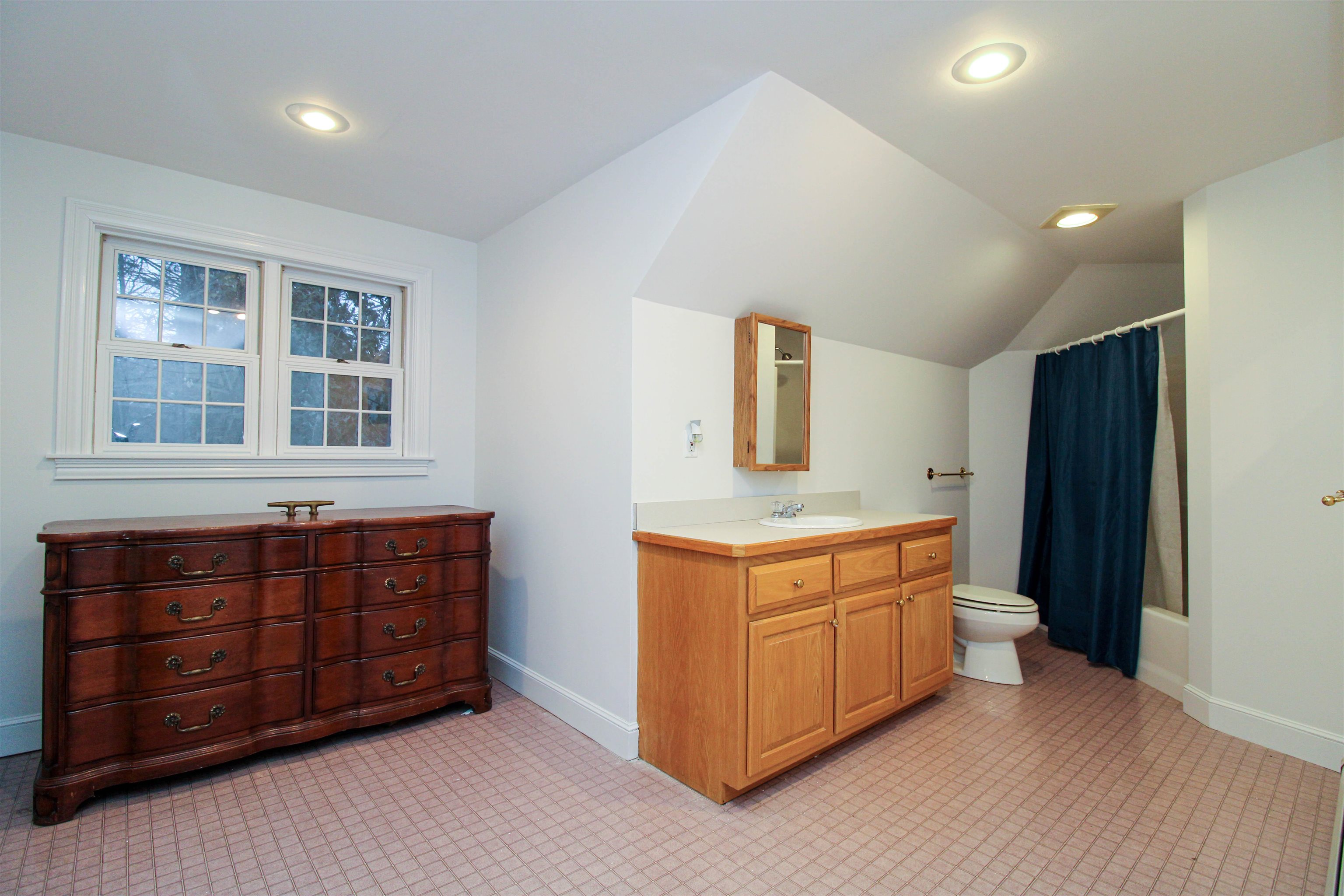 6 B Lancaster Road Windham, NH 03087 - Photo 10 of 14
