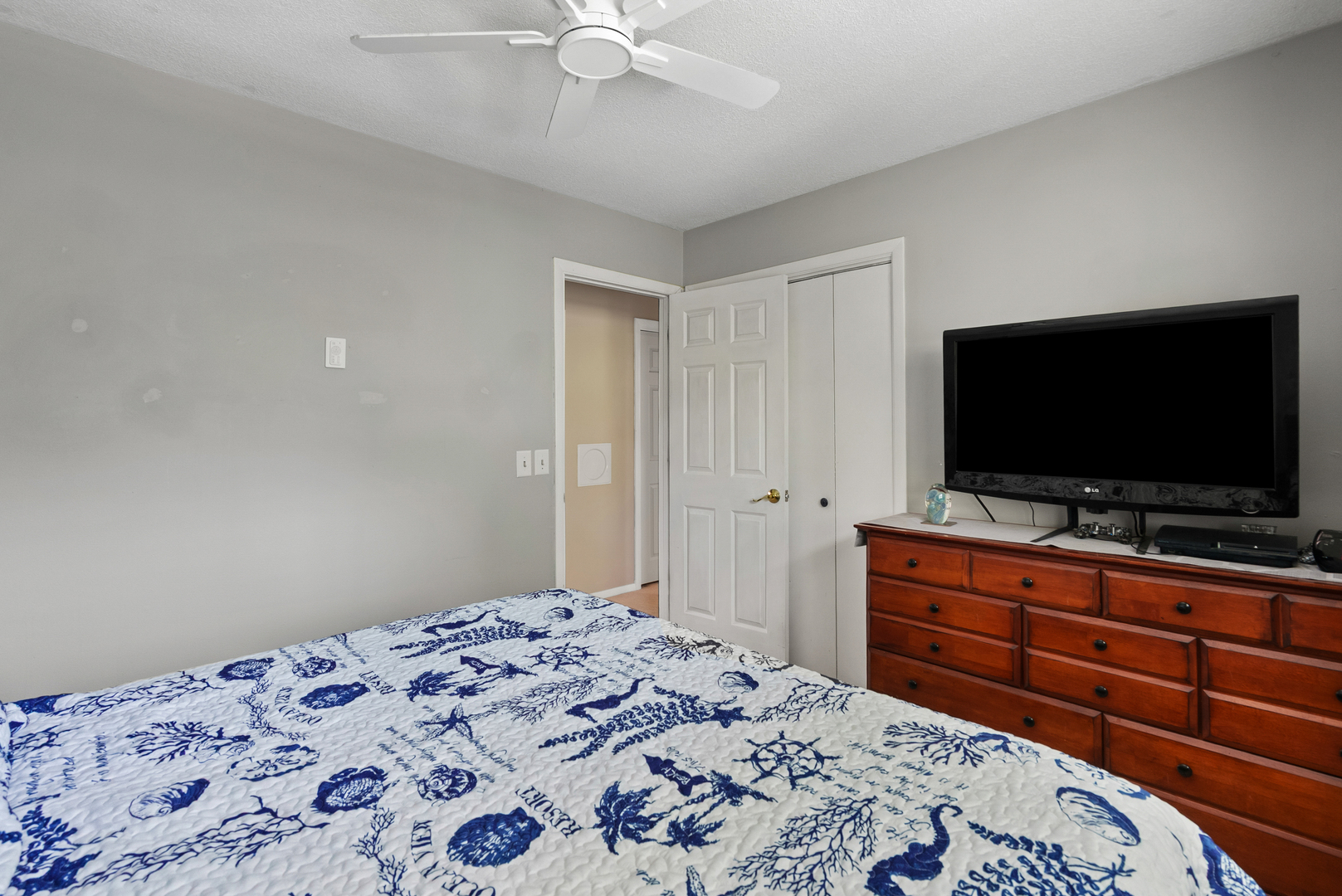 3726 Ridgewood Drive Davenport, IA 52807 - Photo 29 of 58