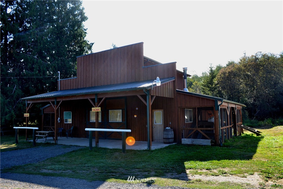 4595 Eaglemount Road Chimacum, WA 98325 - Photo 3 of 25