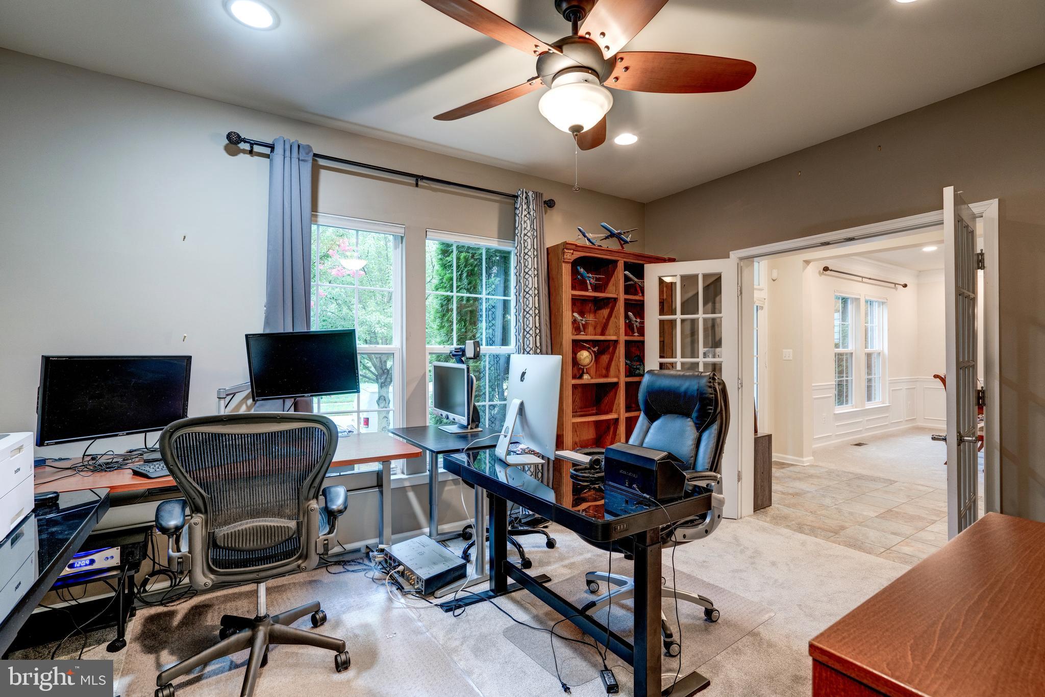 11516 Amherst Avenue Silver Spring, MD 20902 - Photo 4 of 38 Office/Den with natural light