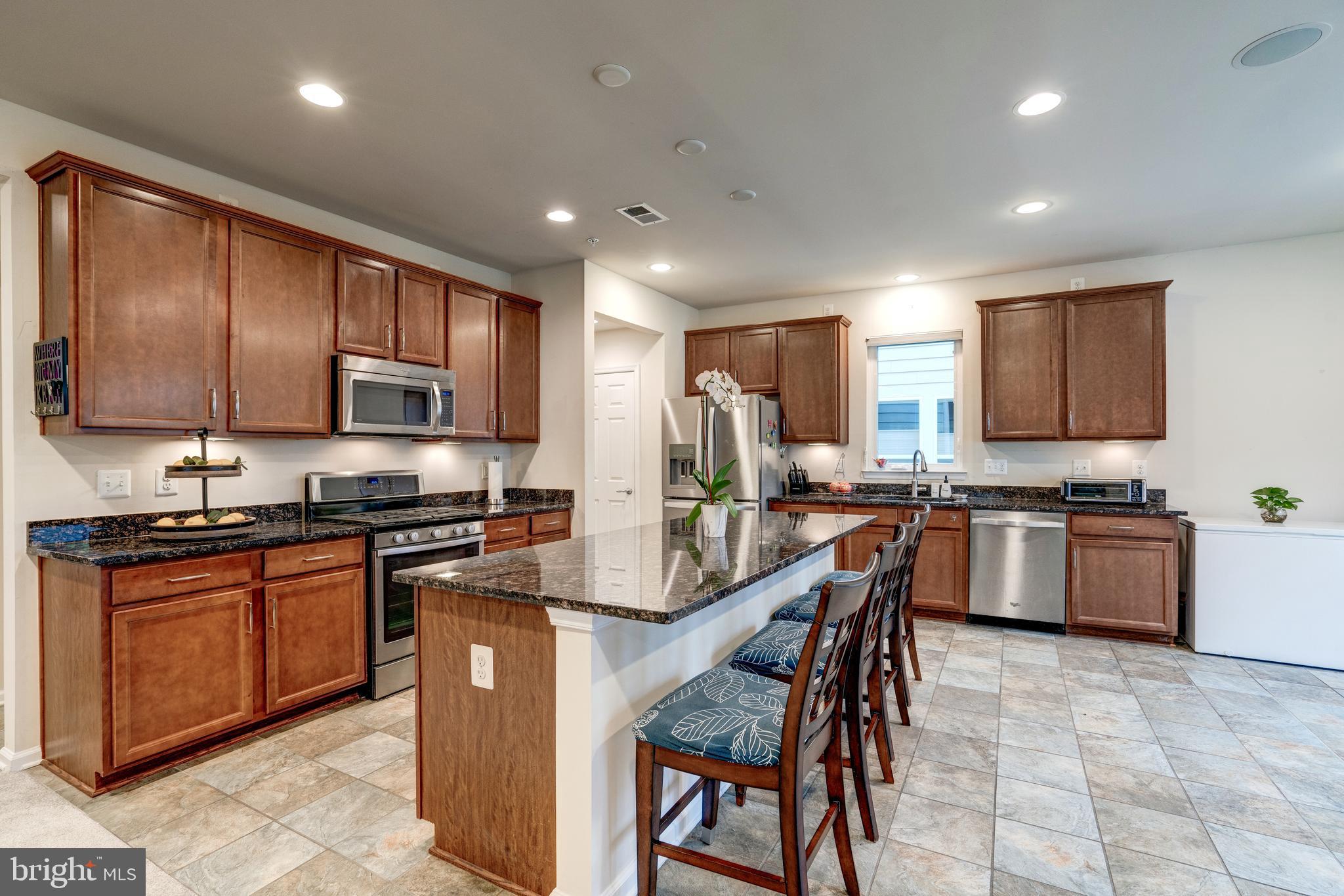 11516 Amherst Avenue Silver Spring, MD 20902 - Photo 9 of 38 Large open space for entertaining in kitchen