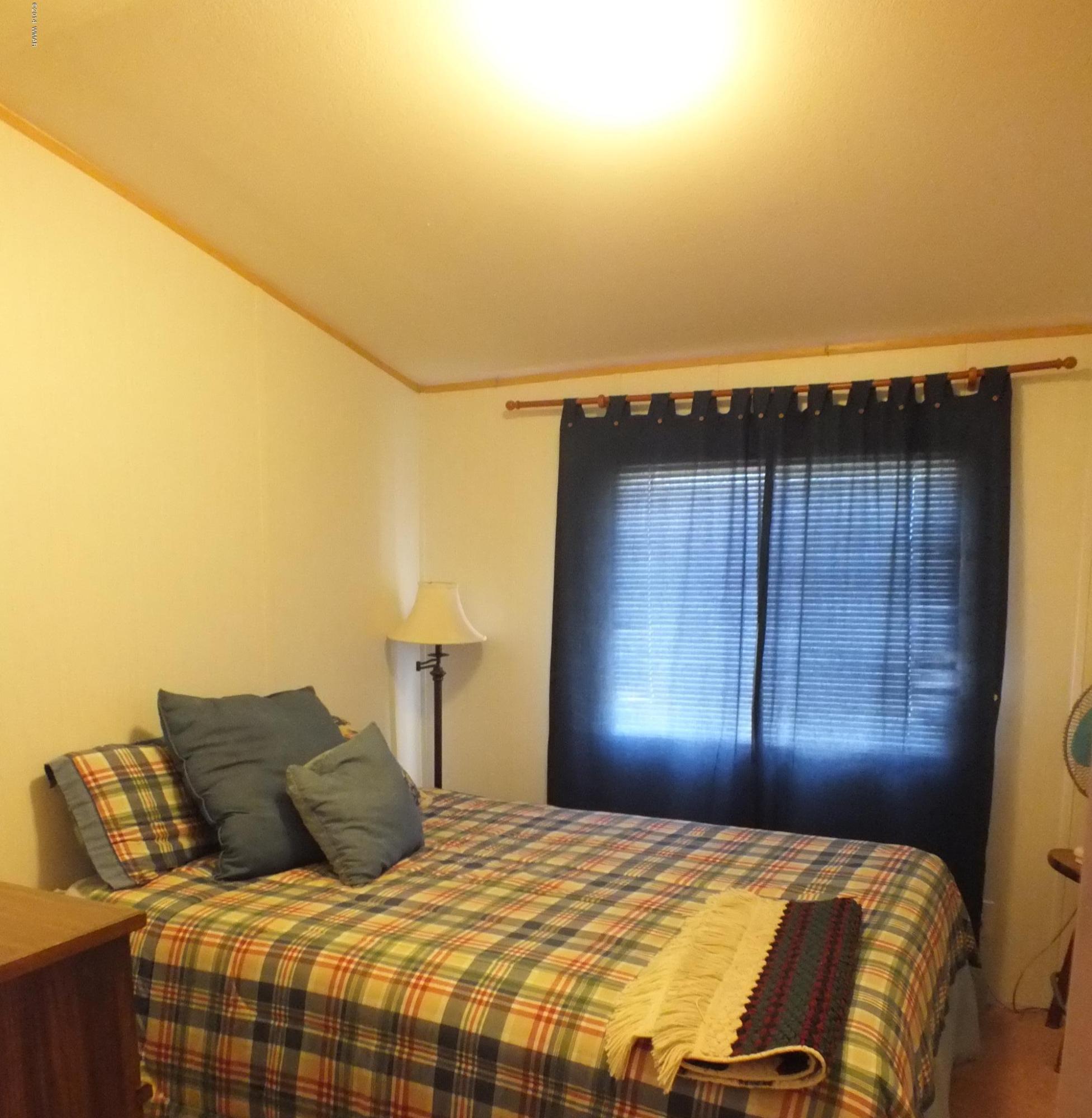 1817 Pronghorn Road Show Low, AZ 85901 - Photo 21 of 37 Gallery Image 21