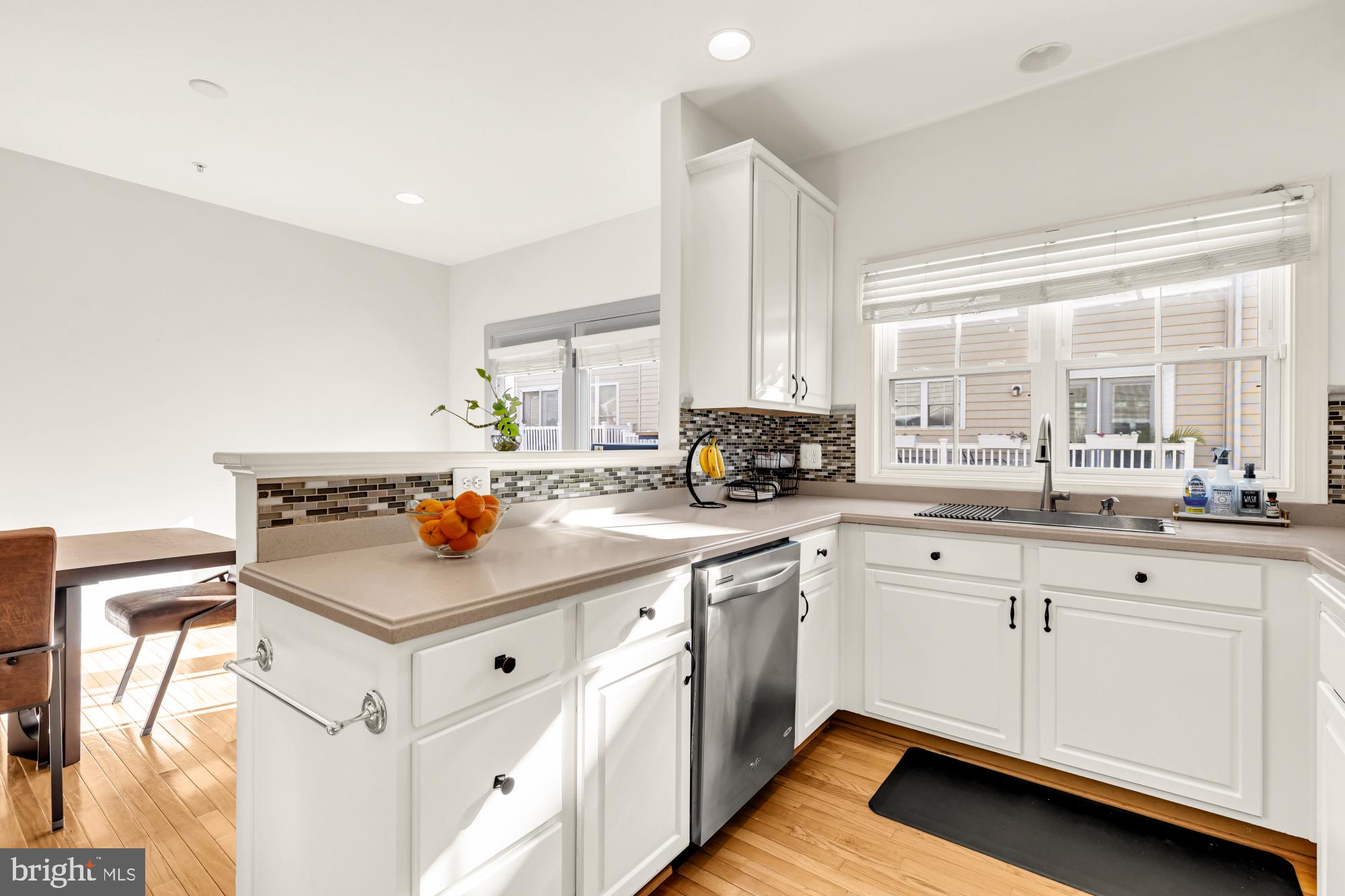 2309 Georgia Village Way Silver Spring, MD 20902 - Photo 11 of 41 Kitchen