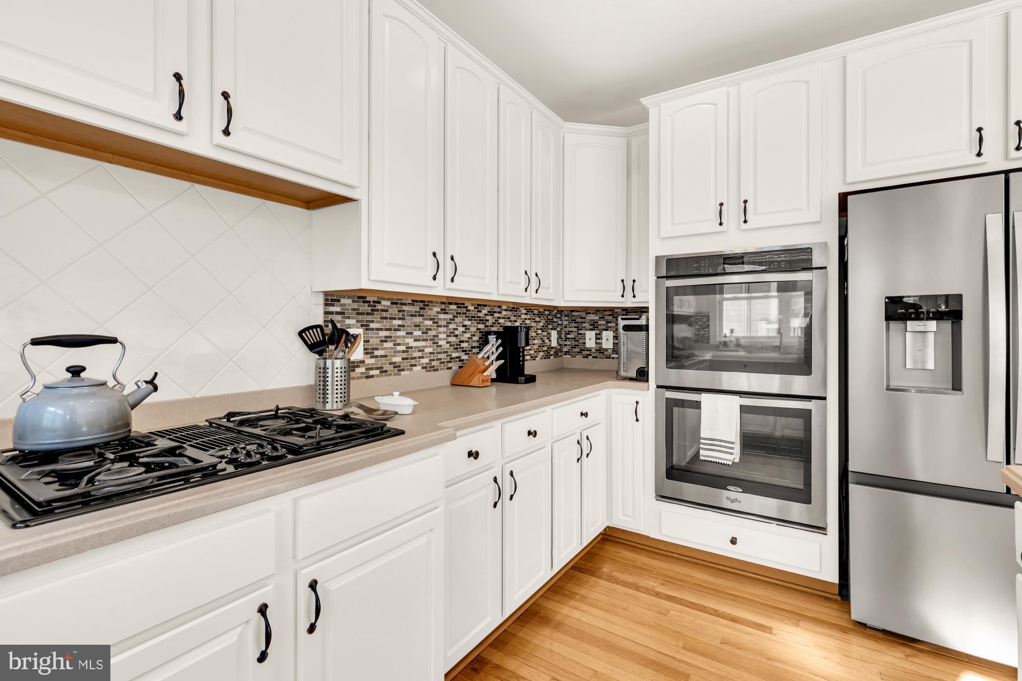 2309 Georgia Village Way Silver Spring, MD 20902 - Photo 12 of 41 Kitchen - double oven