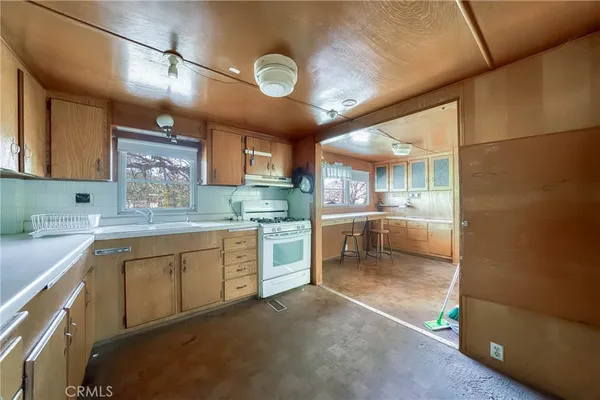 $295,000 | 23059 Jerusalem Grde, Lower Lake, CA 95457