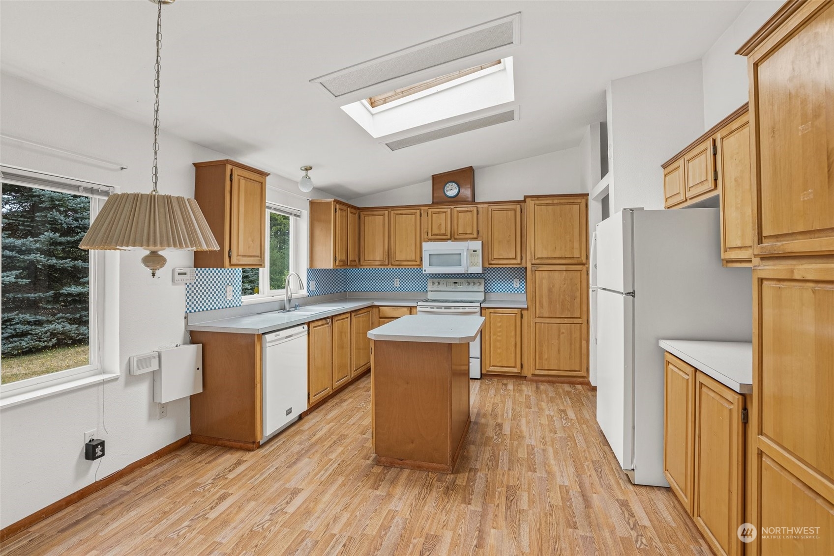 9321 Prather Road Southwest Centralia, WA 98531 - Photo 16 of 38 Gallery Image 16