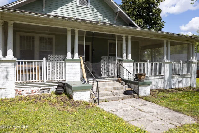 $144,000 | 315 East Hill Street, Warsaw, NC 28398