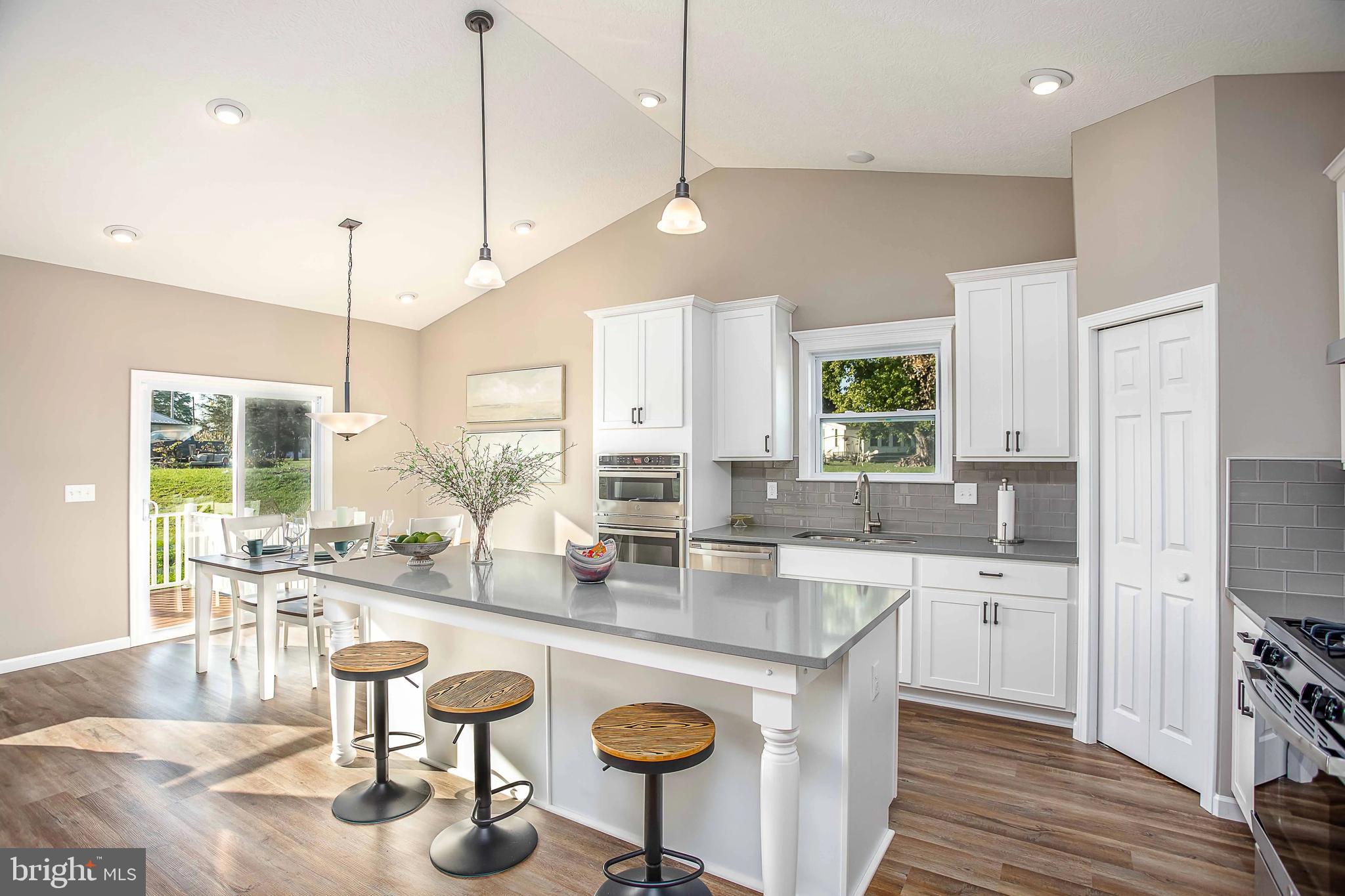 14 Bismark Road Inwood, WV 25428 - Photo 3 of 12 Gourmet Kitchen- w/ opt cathedral clg-model photo