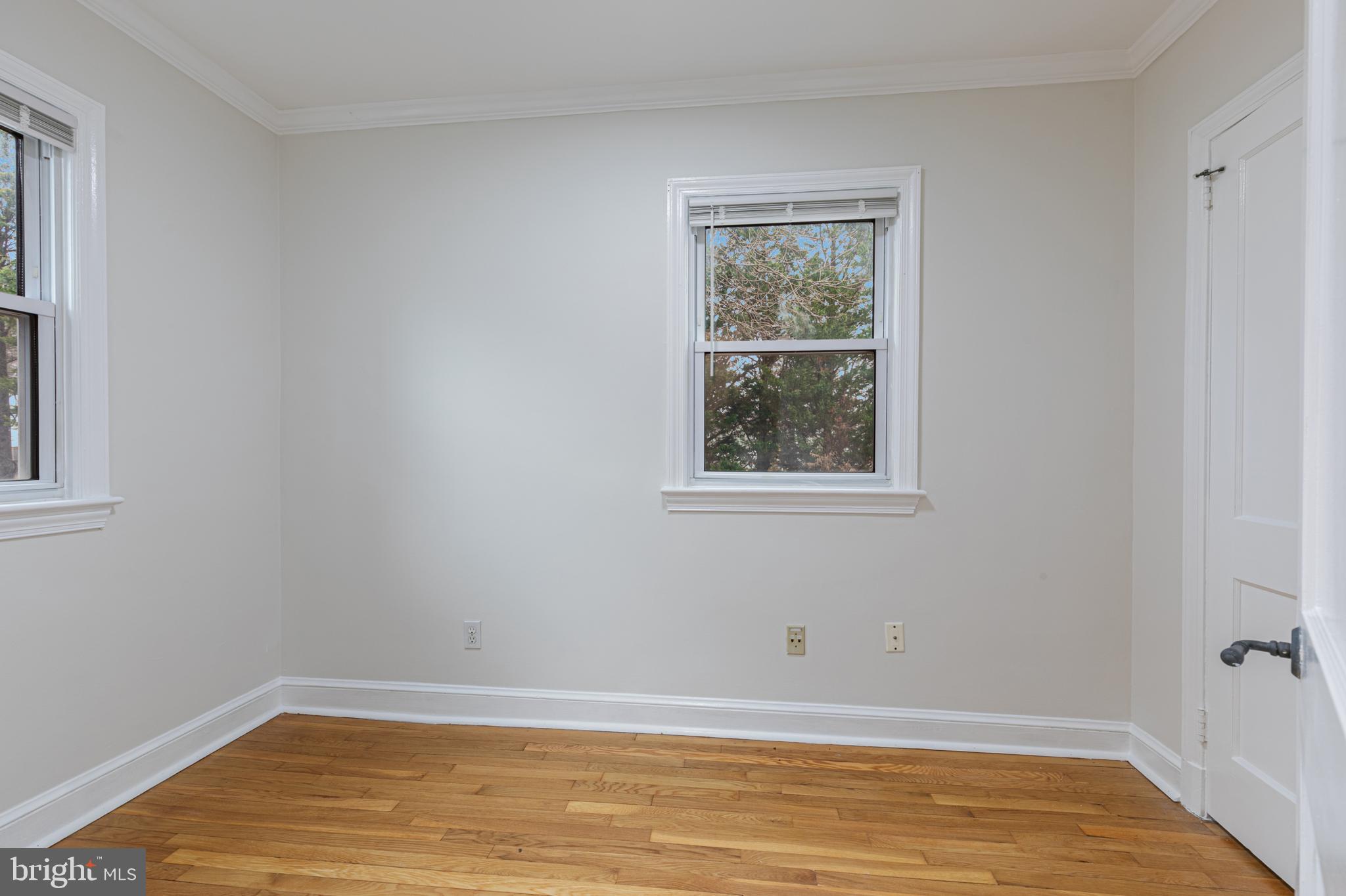 10403 Inwood Avenue Silver Spring, MD 20902 - Photo 9 of 54 Gallery Image 9