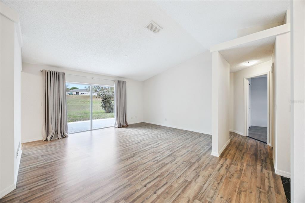 11614 Roper Boulevard Clermont, FL 34711 - Photo 10 of 37