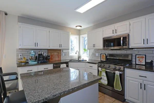 $3,600 | 2276 130th Avenue Northwest, Coon Rapids, MN 55448