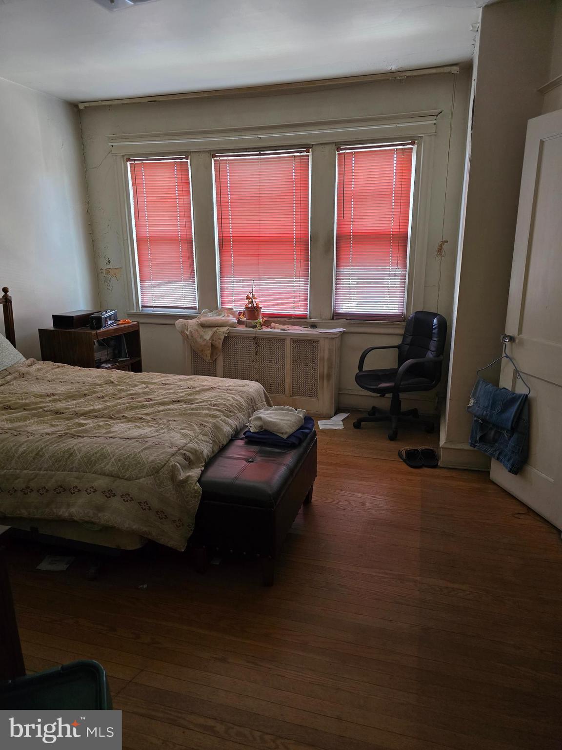2204 East Washington Lane Philadelphia, PA 19138 - Photo 20 of 31 a bedroom with a bed and a large window