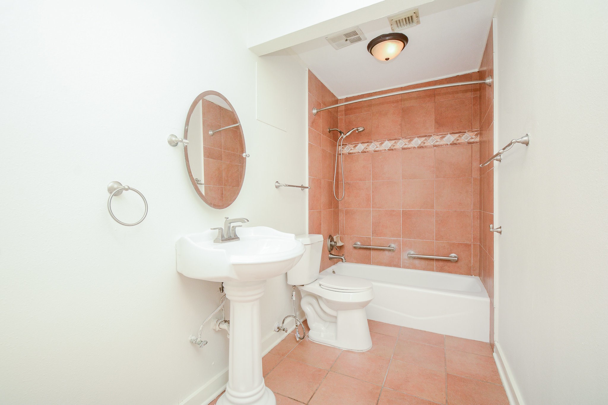2829 Timmons Lane, Unit 161 Houston, TX 77027 - Photo 19 of 25
