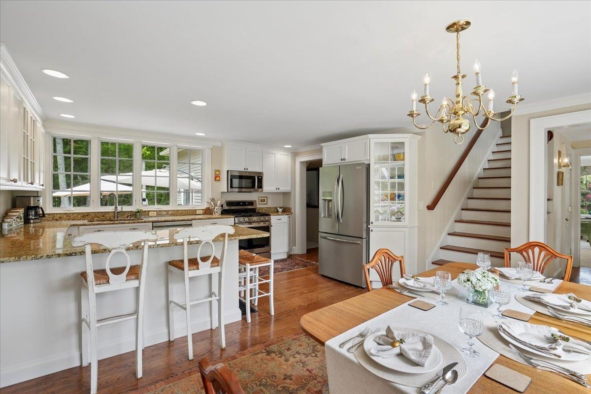 181 Meetinghouse Road Bedford, NH 03110 - Photo 10 of 55