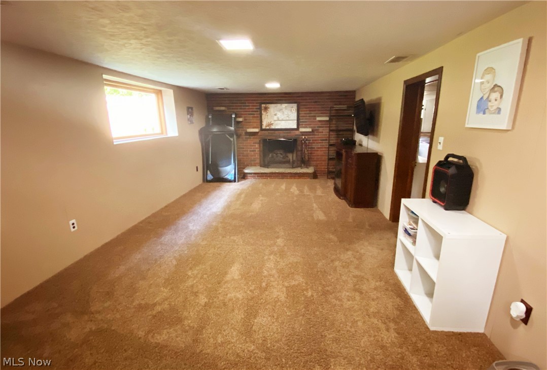 6206 Rousseau Drive Parma, OH 44129 - Photo 13 of 29