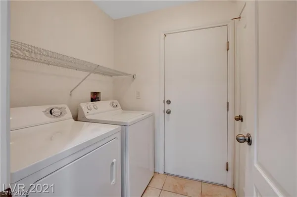 $2,095 | 10429 Scotch Elm Avenue, Las Vegas, NV 89166