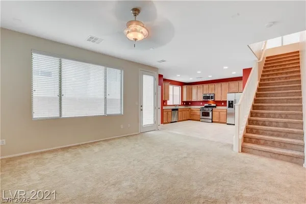 $2,095 | 10429 Scotch Elm Avenue, Las Vegas, NV 89166
