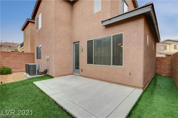 $2,095 | 10429 Scotch Elm Avenue, Las Vegas, NV 89166