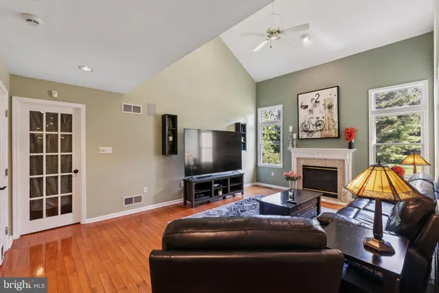 $825,000 | 40 Chanticleer Drive, Glenmoore, PA 19343