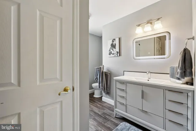 $825,000 | 40 Chanticleer Drive, Glenmoore, PA 19343