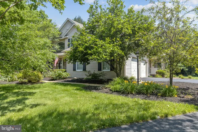 $825,000 | 40 Chanticleer Drive, Glenmoore, PA 19343