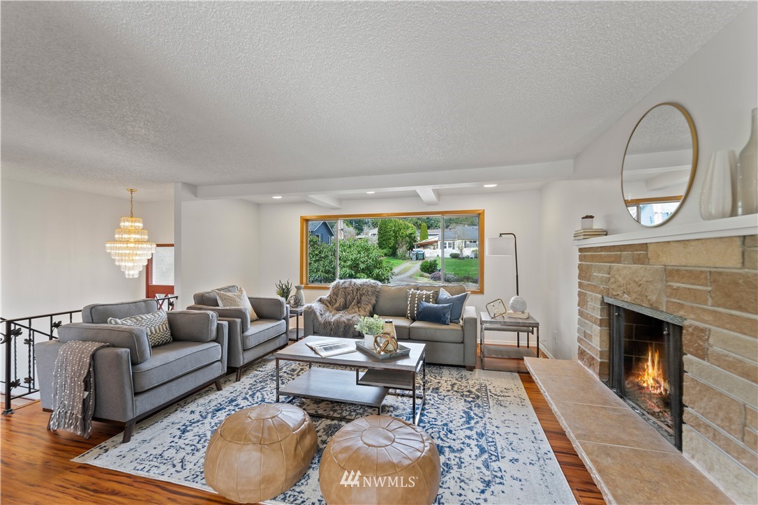 10715 Northeast 189th Street Bothell, WA 98011 - Photo 3 of 27 Gallery Image 3