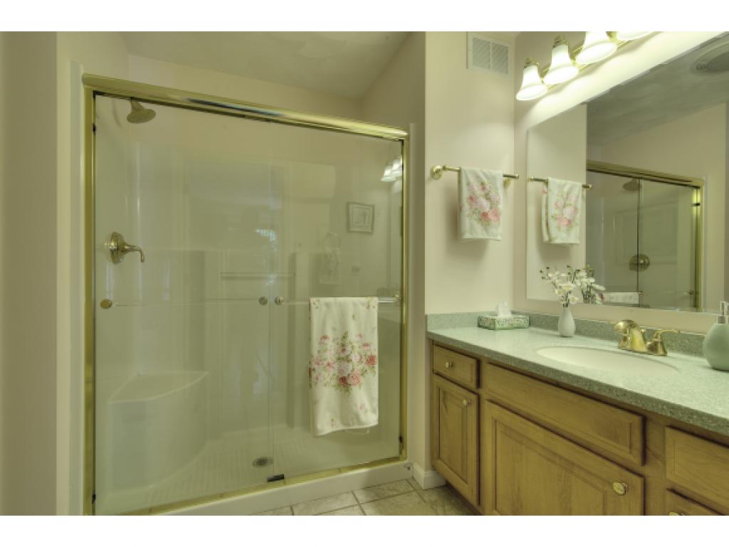 3 Hadleigh Road, Unit 3 Windham, NH 03087 - Photo 18 of 29