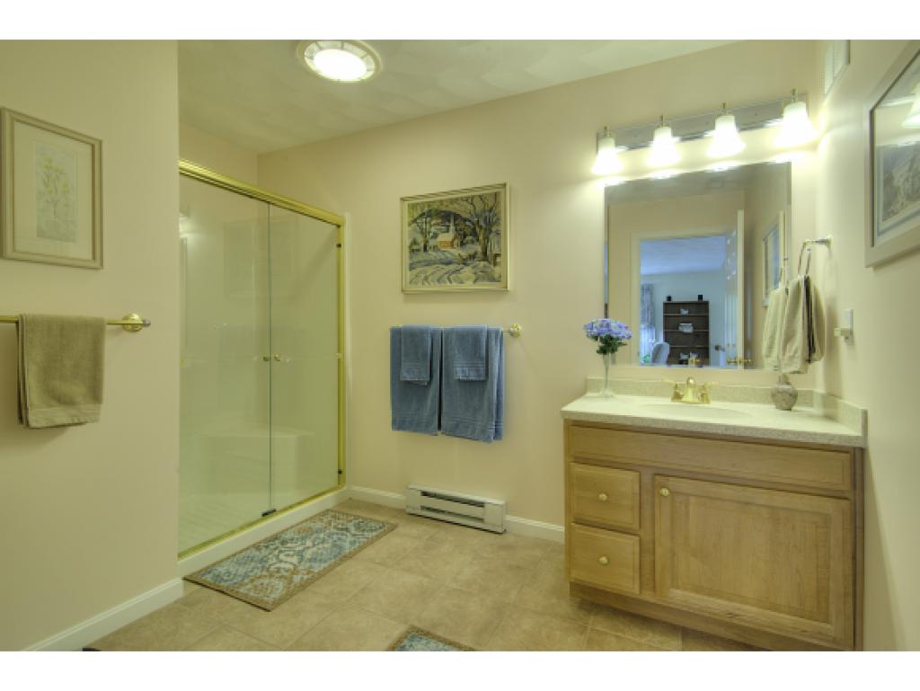 3 Hadleigh Road, Unit 3 Windham, NH 03087 - Photo 24 of 29