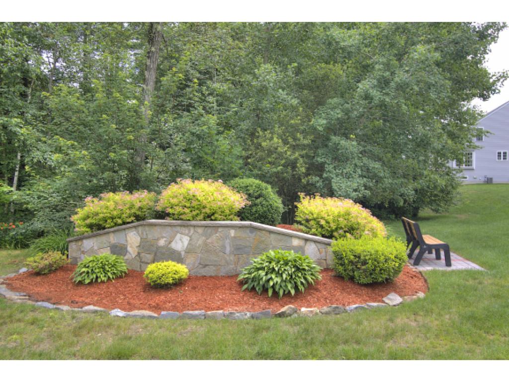 3 Hadleigh Road, Unit 3 Windham, NH 03087 - Photo 5 of 29