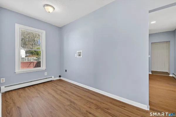 $335,000 | 480 East Main Street, Norwich, CT 06360
