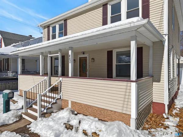 $335,000 | 480 East Main Street, Norwich, CT 06360