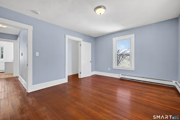 $335,000 | 480 East Main Street, Norwich, CT 06360