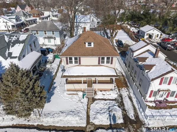 $335,000 | 480 East Main Street, Norwich, CT 06360