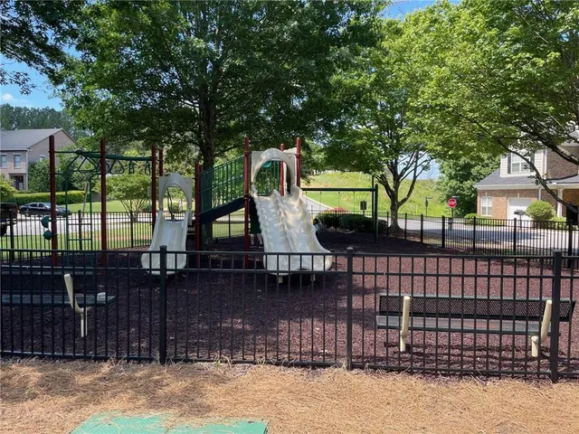 a view of a tennis court