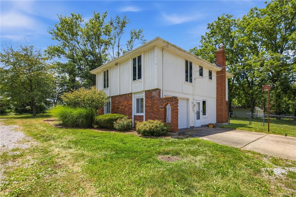 18308-18306 State Rte D Belton, MO 64012 - Photo 5 of 56