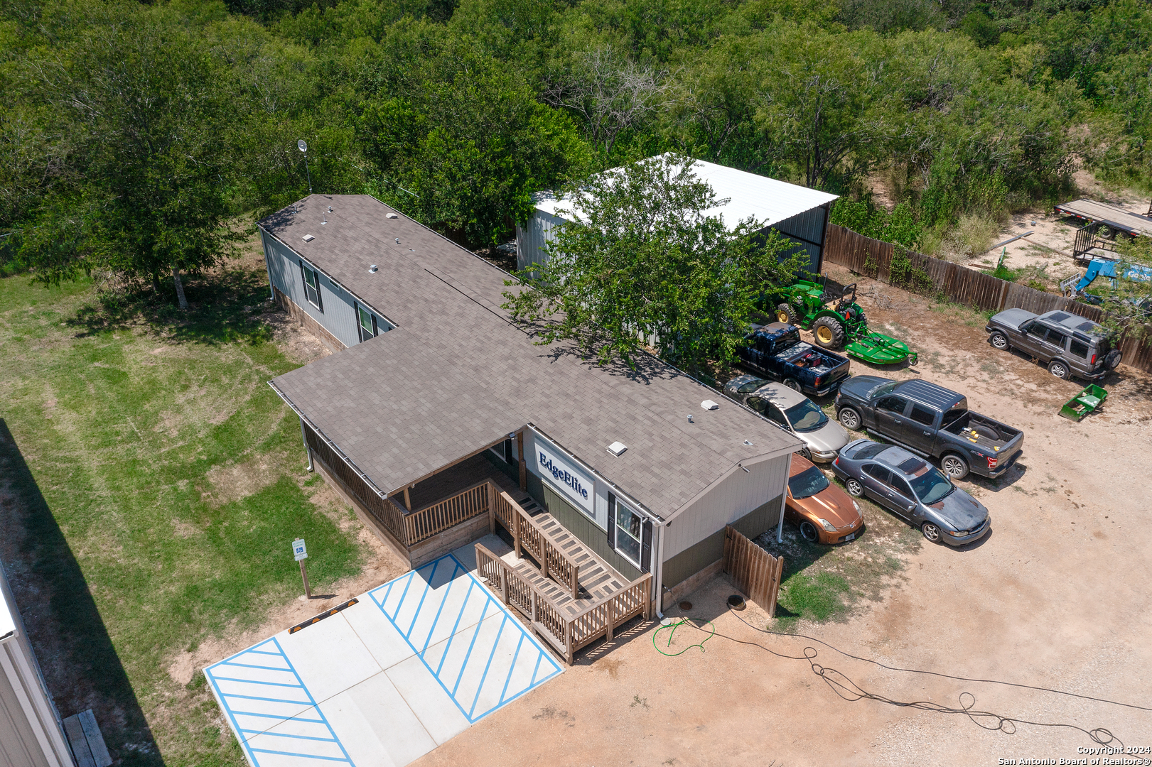 3292 Fm 1784 Pleasanton, TX 78064 - Photo 23 of 40