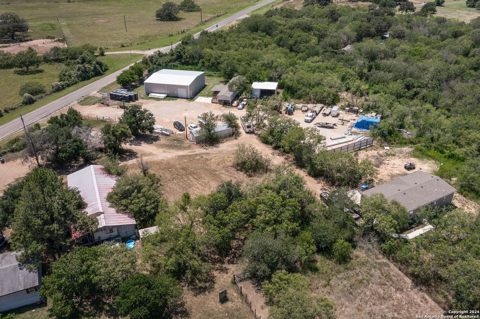 3292 Fm 1784 Pleasanton, TX 78064 - Photo 34 of 40