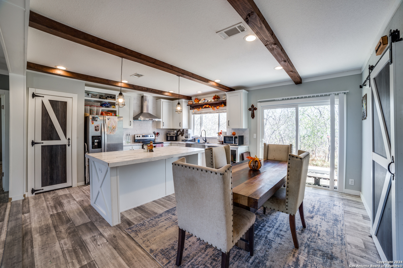 3292 Fm 1784 Pleasanton, TX 78064 - Photo 8 of 40