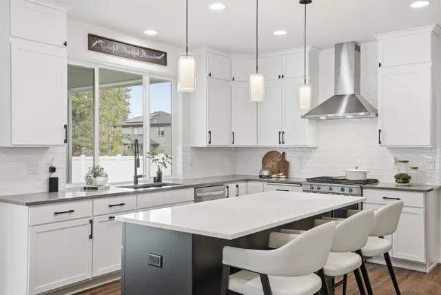 $825,000 | 2025 East 33rd Avenue, Spokane, WA 99203