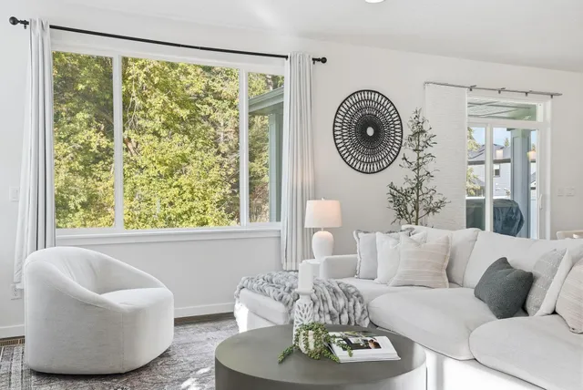 $825,000 | 2025 East 33rd Avenue, Spokane, WA 99203