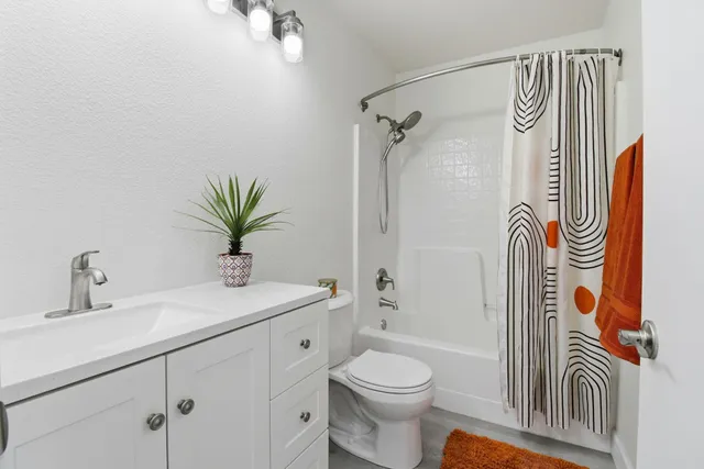 $1,048,000 | 6953 Foxtail Drive, Livermore, CA 94551