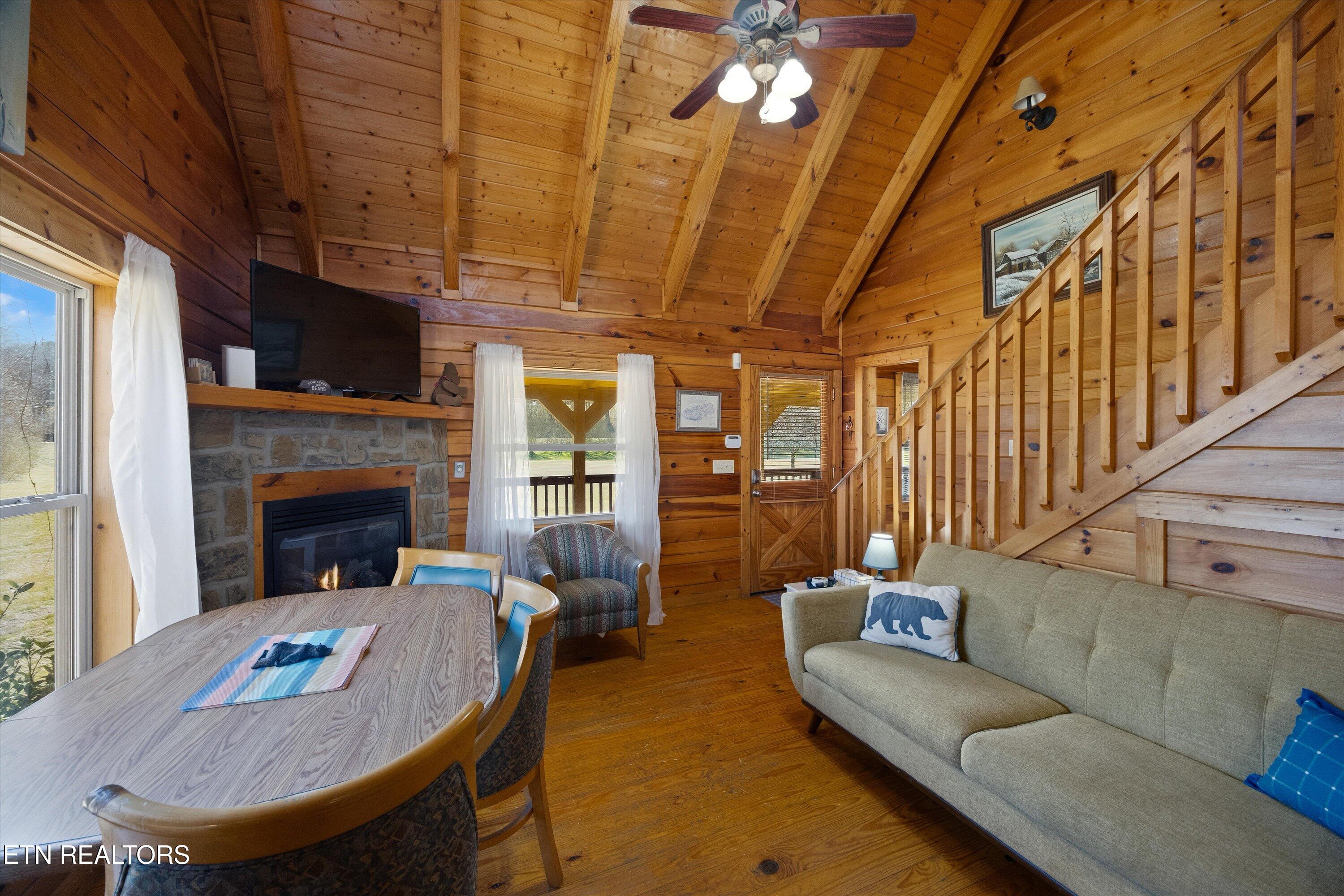 187 Wilton Springs Road Newport, TN 37821 - Photo 14 of 59 23-RS9_6633 V2