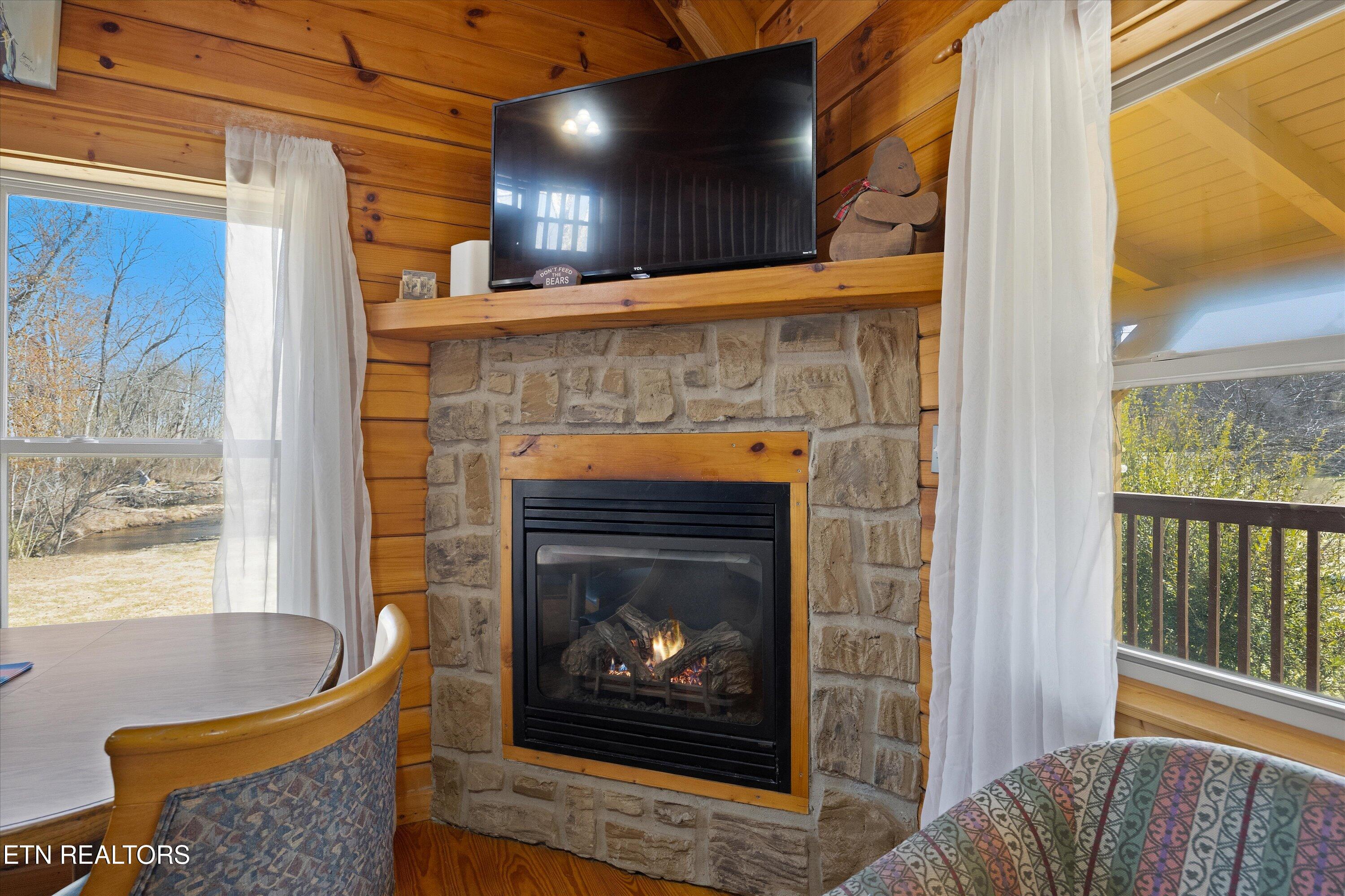 187 Wilton Springs Road Newport, TN 37821 - Photo 16 of 59 22-RS9_6629 V2