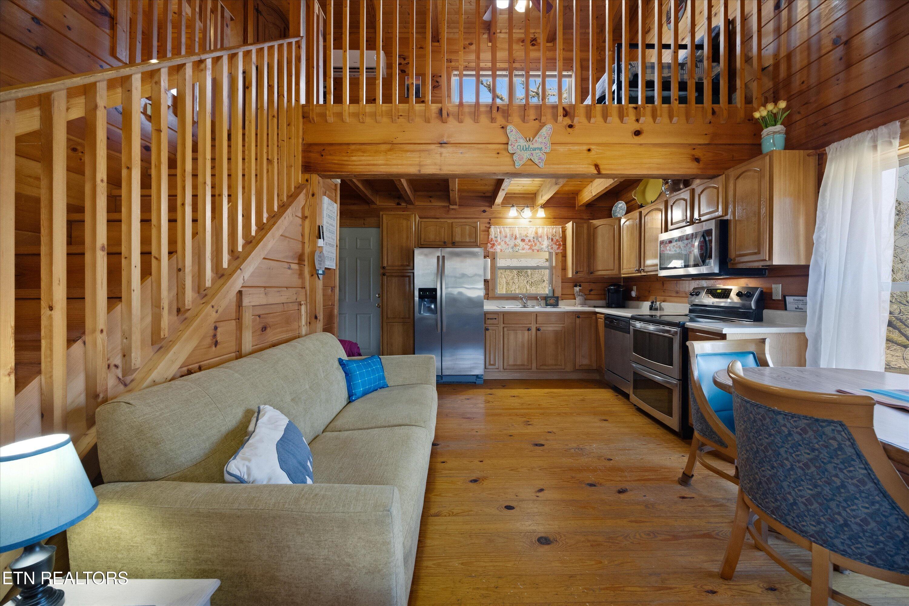 187 Wilton Springs Road Newport, TN 37821 - Photo 8 of 59 20-RS9_6613 V2