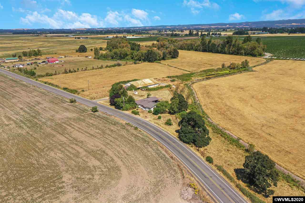 12092 Marion Road Southeast Turner, OR 97392 - Photo 11 of 26