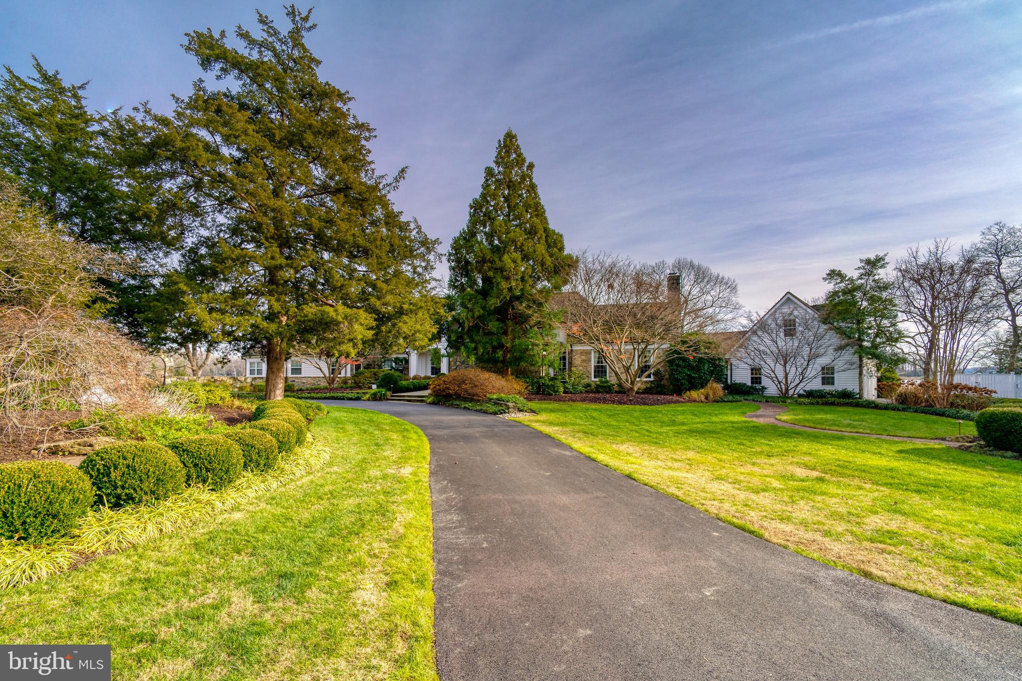 945 Melvin Road Annapolis, MD 21403 - Photo 4 of 121 Gallery Image 4