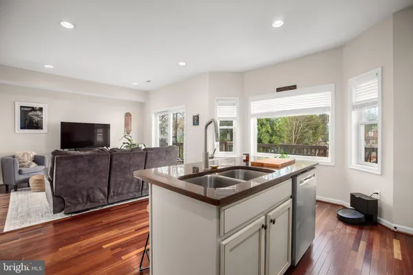 $595,000 | 409 Dunmore Street, Fredericksburg, VA 22401